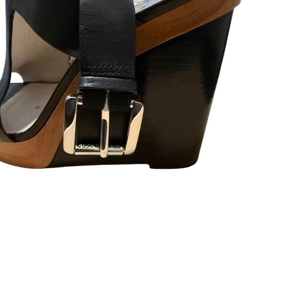 Michael Kors Josephine Wedge Heal, Open Toe, Leather, Used Size 7.5 - Picture 3 of 5